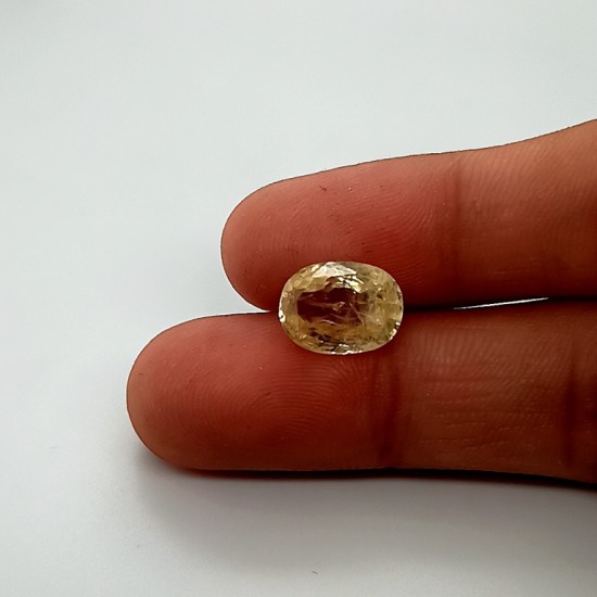 Yellow Sapphire (Pukhraj) 5.84 Ct Good quality Yellow Sapphire (Pukhraj) 5.84 Ct Good quality